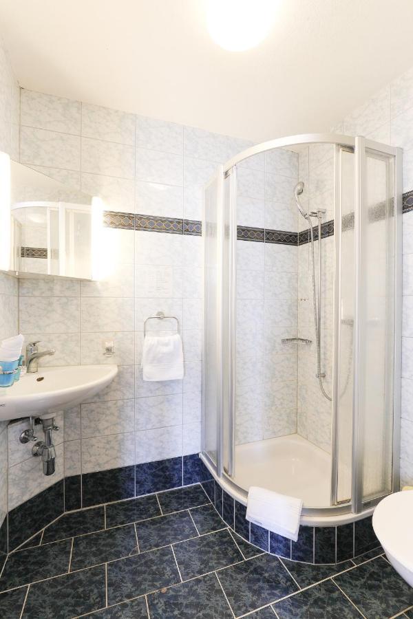 Hotel Loewen Niederuzwil Dış mekan fotoğraf