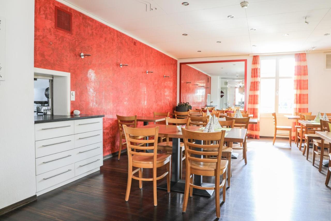 Hotel Loewen Niederuzwil Dış mekan fotoğraf